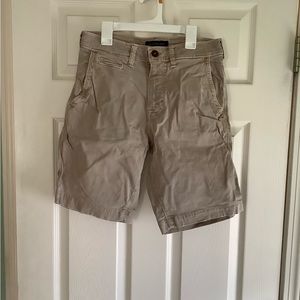 Men’s American Eagle shorts